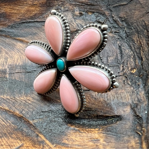 Queen Conch & Kingman Turquoise Flower Statement Ring 925 Sterling Silver | 8.5 - Picture 4 of 15